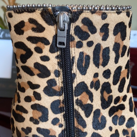 👢Coach Leopard Boots NWT Sz 6 Real Dyed Calf Fur. New with box - Picture 4 of 13